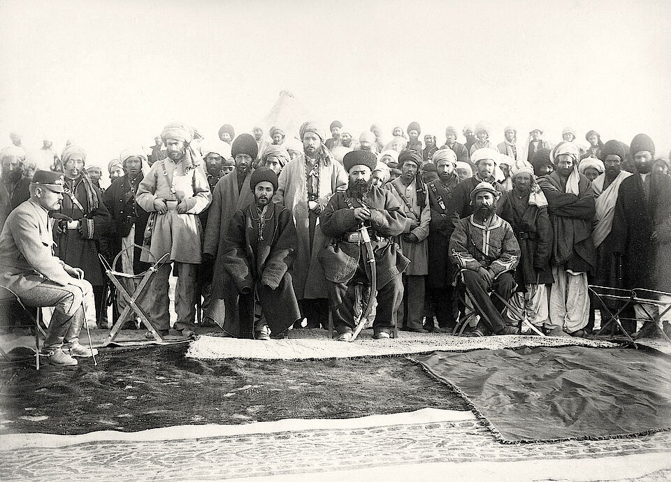Afghanische Würdenträger am 1. Januar 1885 in einem Wintercamp in Bala Murghab 