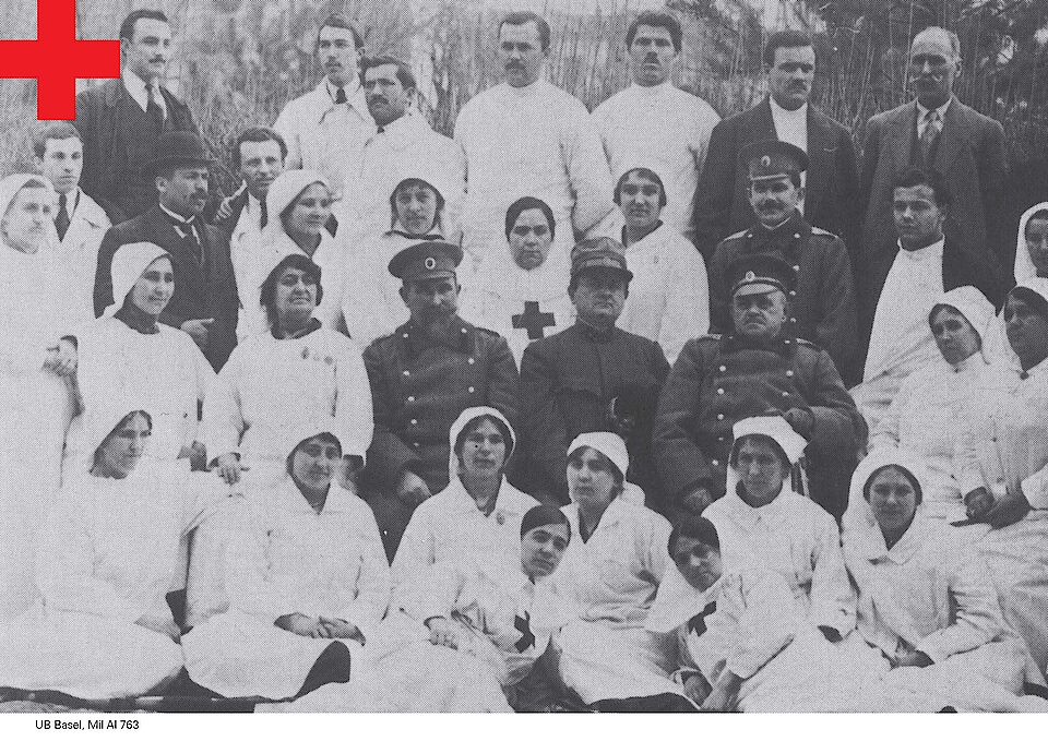 Foto von Ärzten und Krankenschwestern im 1. Weltkrieg